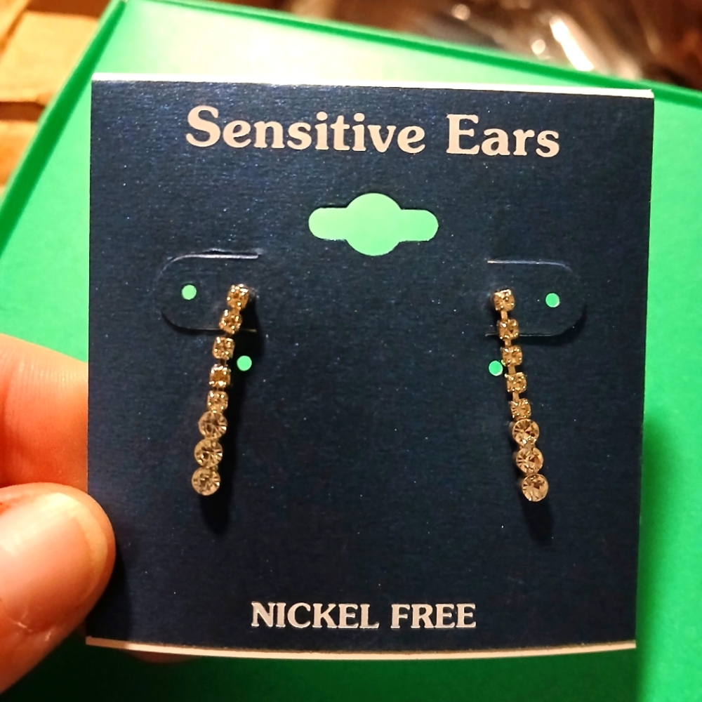 Gold Dangle Earrings for Sensitive Ears